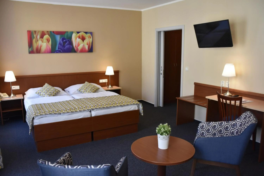 Hotel photo 2