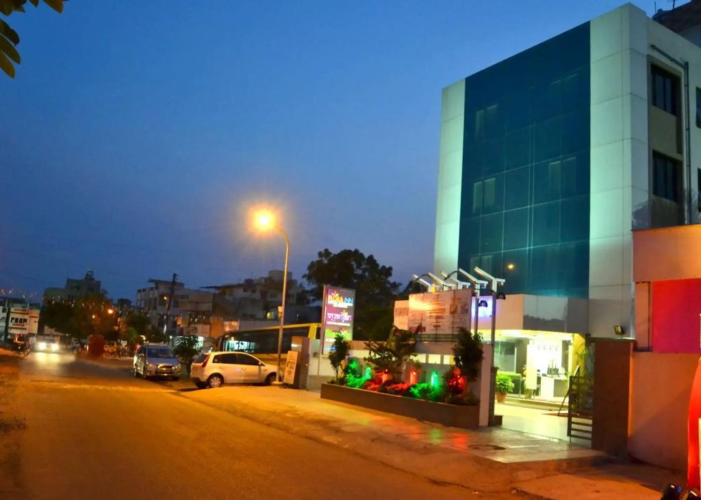 Hotel Flora Inn - фото 19