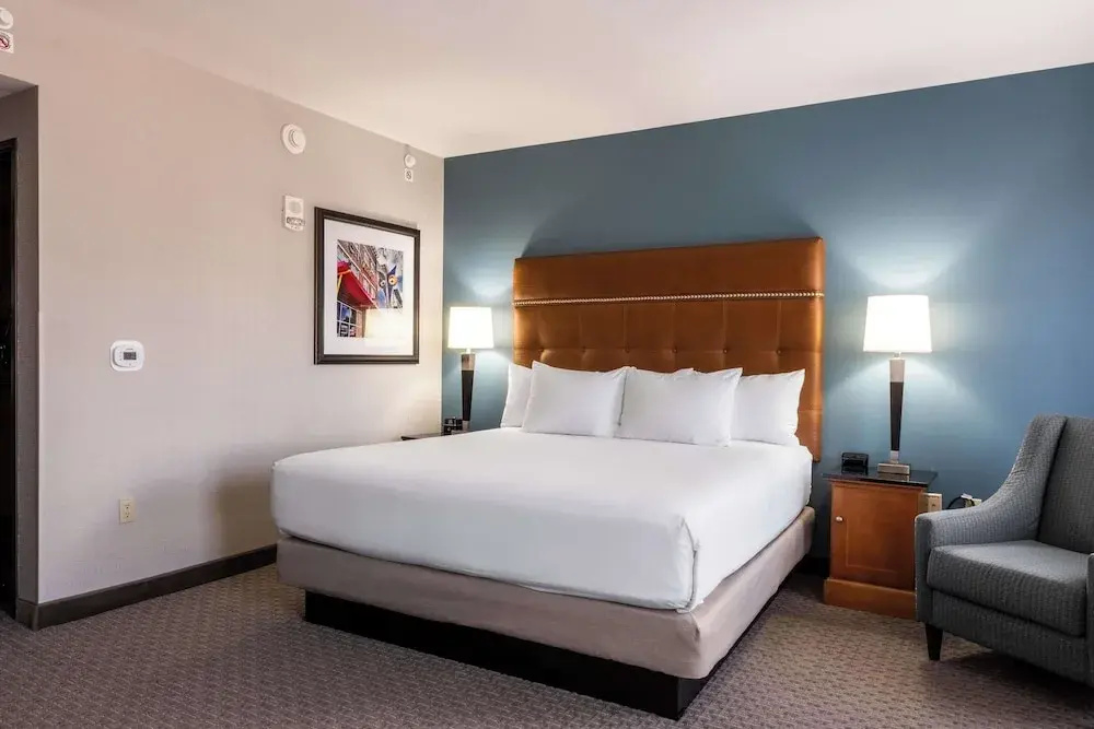 Drury Plaza Hotel Broadview - Wichita - Chambres
