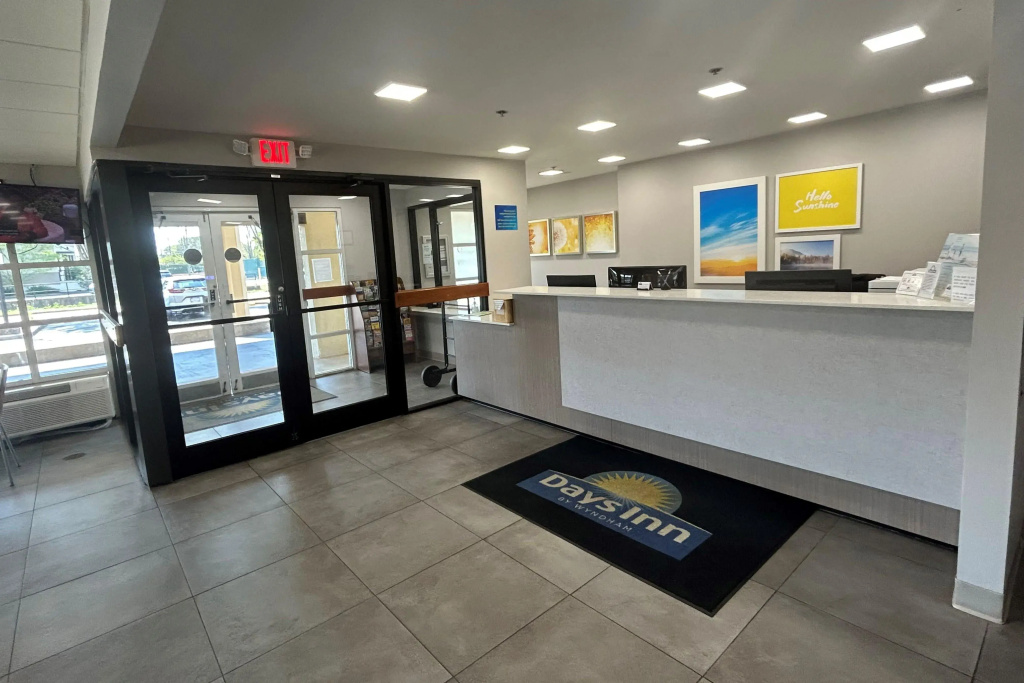 Days Inn by Wyndham Atlanta Stone Mountain