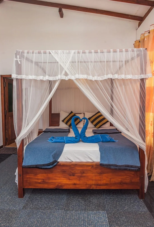 Standard Triple room with mountain view