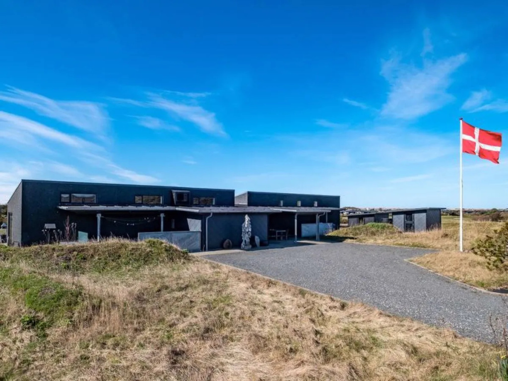 "Wyatt" - 1.1km from the sea in Western Jutland