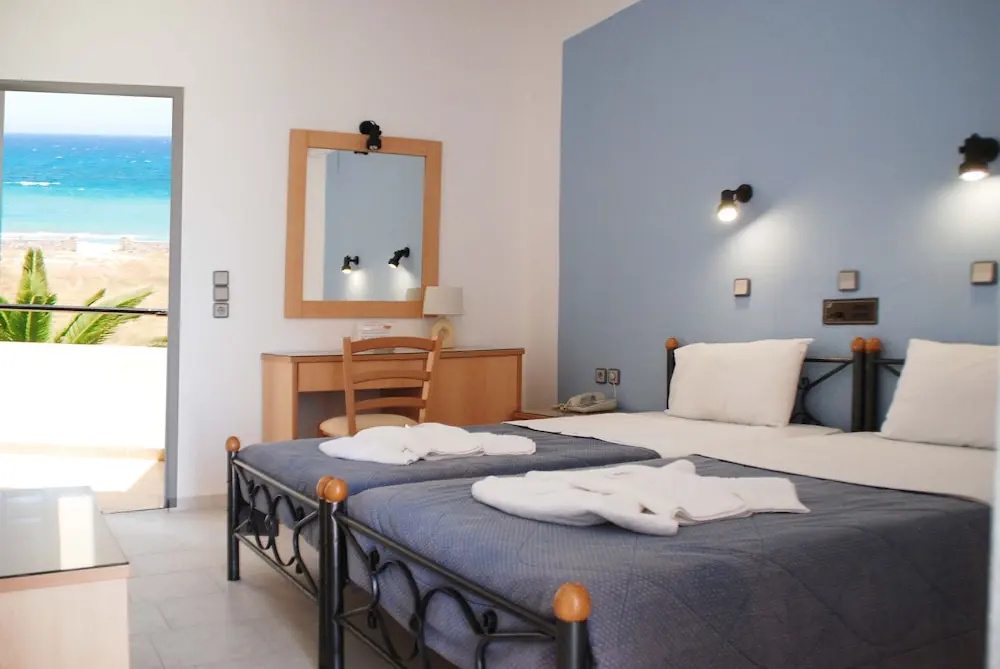 Double Semi-Basement room (full double bed)