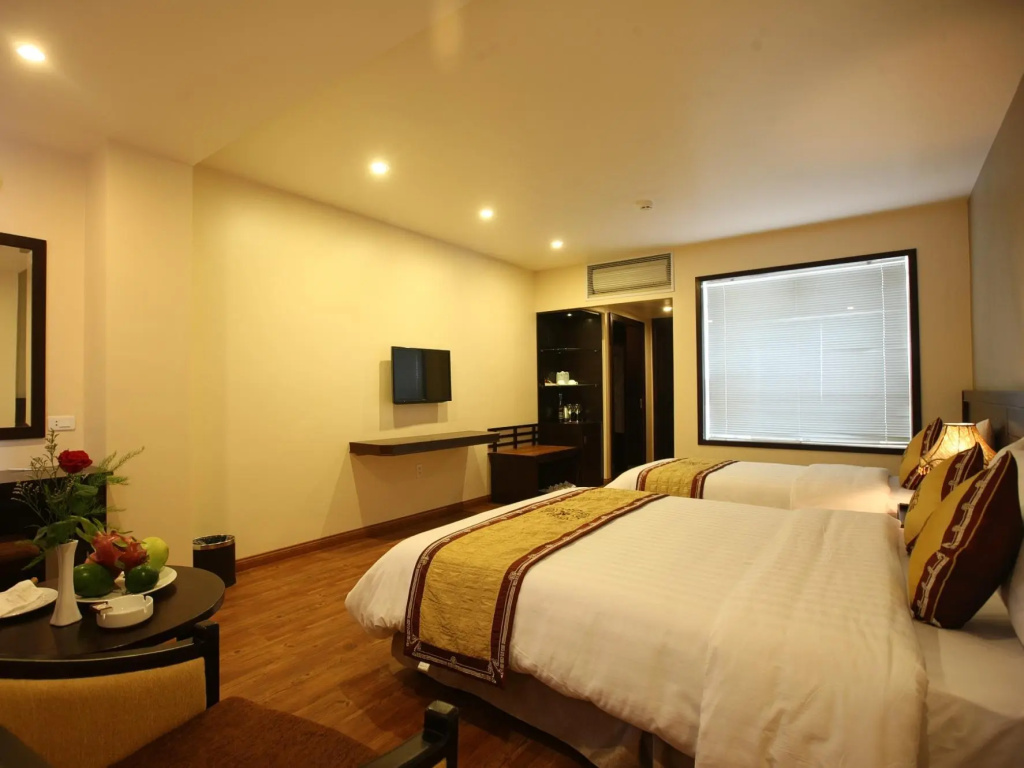 Deluxe Double Family room (twin beds)