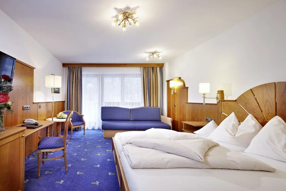 Comfort Double room with balcony (full double bed)