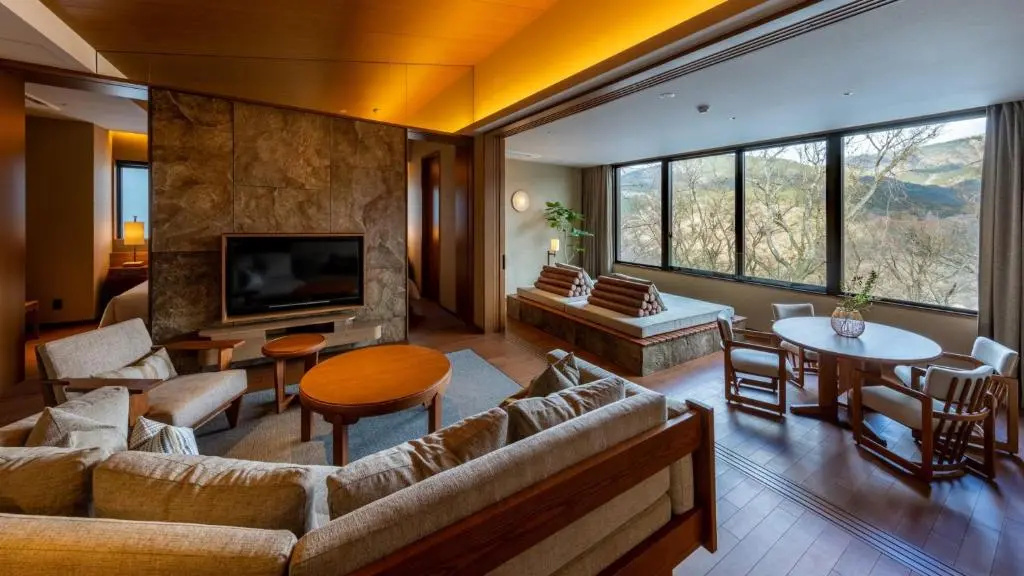 Luxury Premium Suite