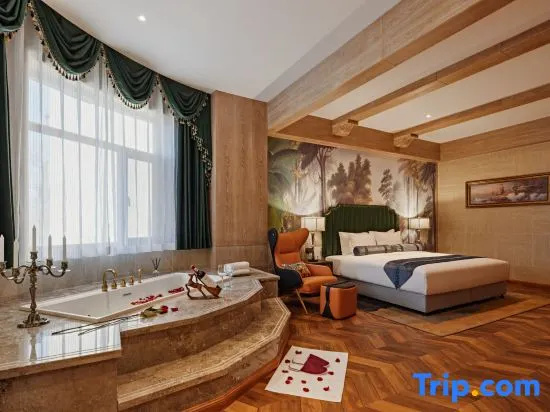 Grand room