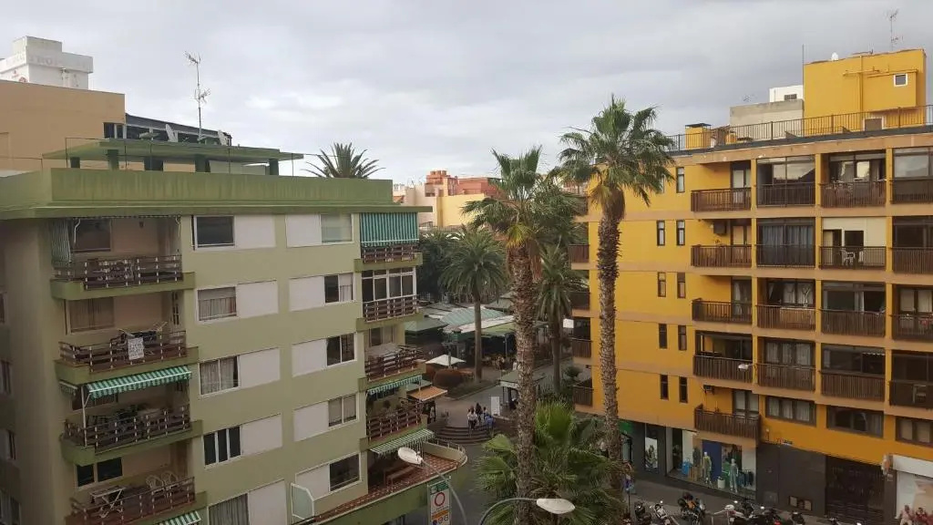 Apartamentos Girasol II