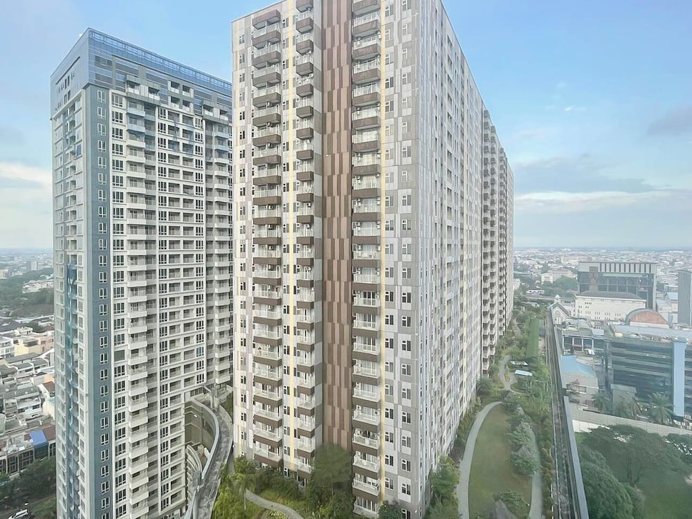 Spacious 2Br Apartment At Condomonium Podomoro City Deli Medan