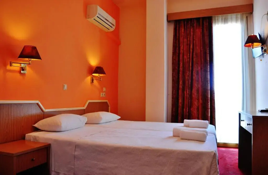 Iniohos Hotel Restaurant - Chambres