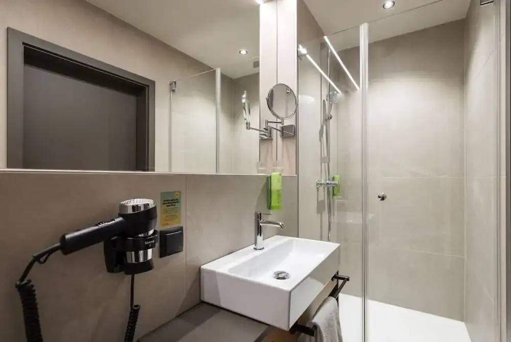 JUFA Hotel Wangen im Allgäu - Chambres