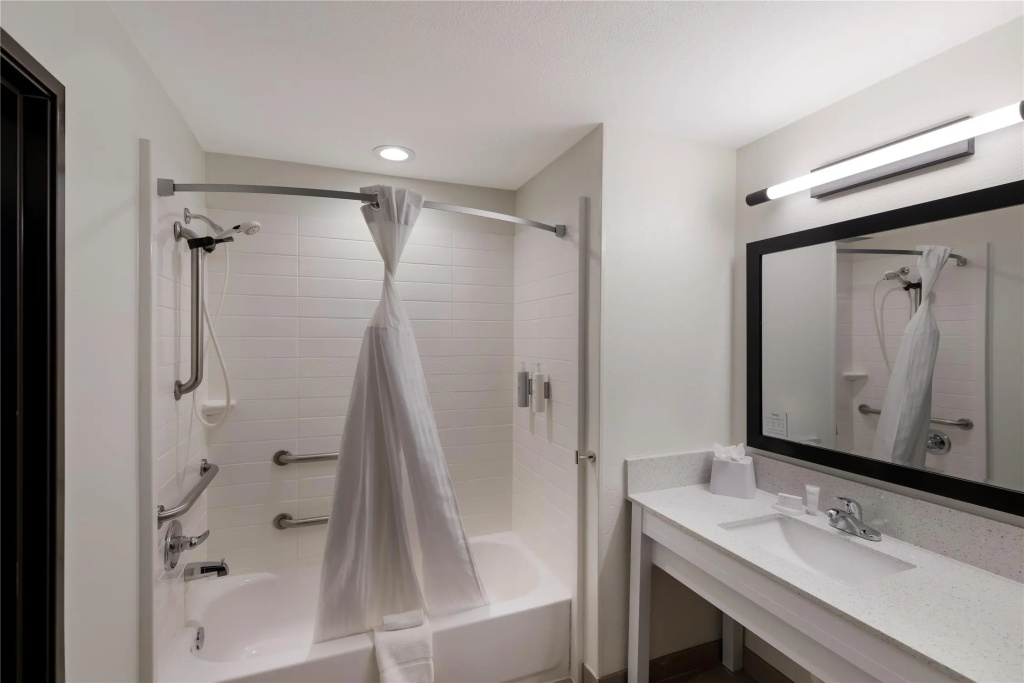 Spark by Hilton Midland South - Chambres