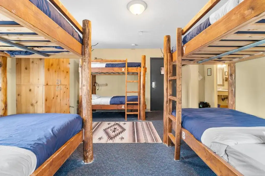 Squamish Adventure Inn & Hostel - фото 16