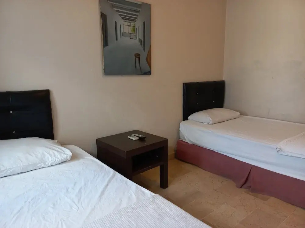 Economy Double room (twin beds)