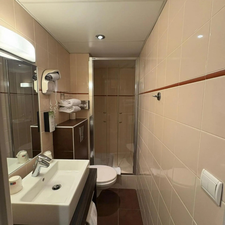 Hotel Kyriad Dijon - Gare - Général