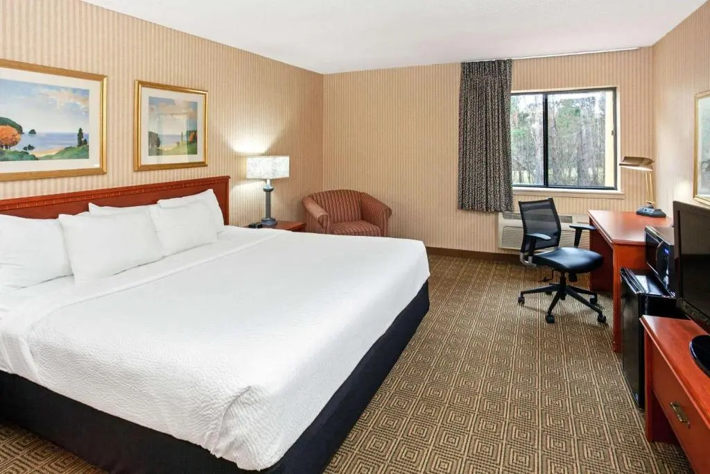 La Quinta Inn & Suites by Wyndham Stevens Point - Chambres
