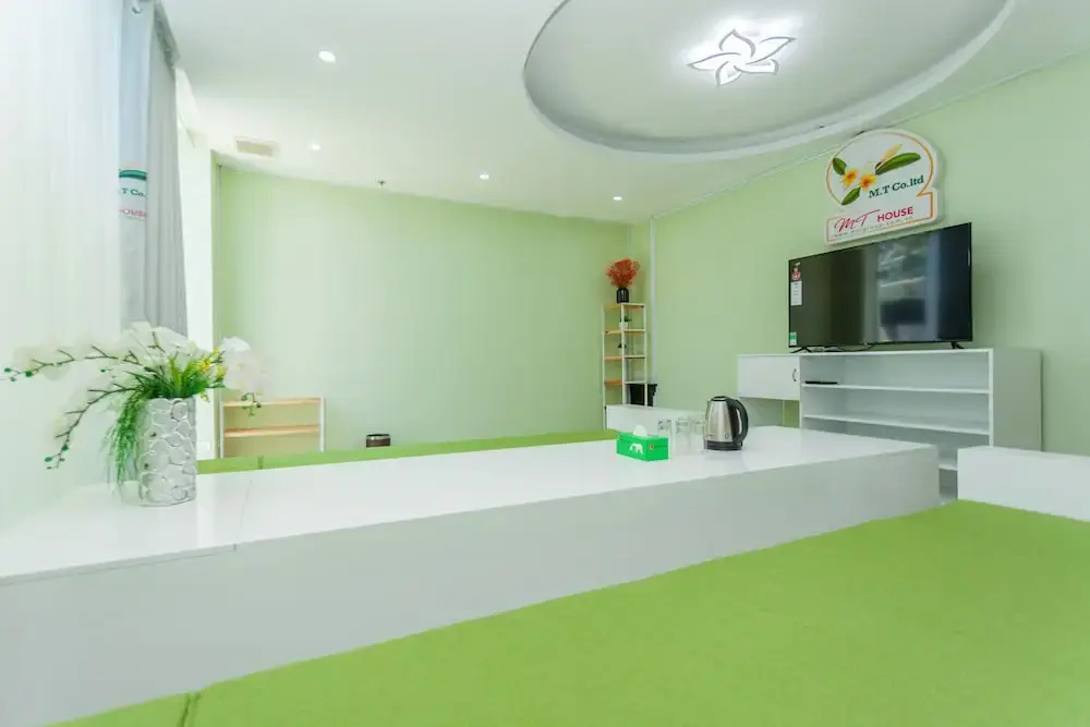 image url