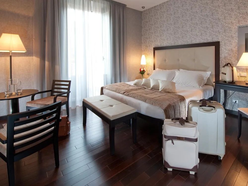 Comfy Double room (full double bed)