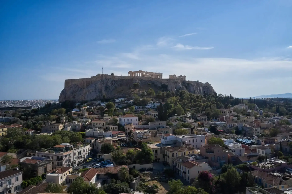 Nur Edge Aparthotel - Acropolis Skyline