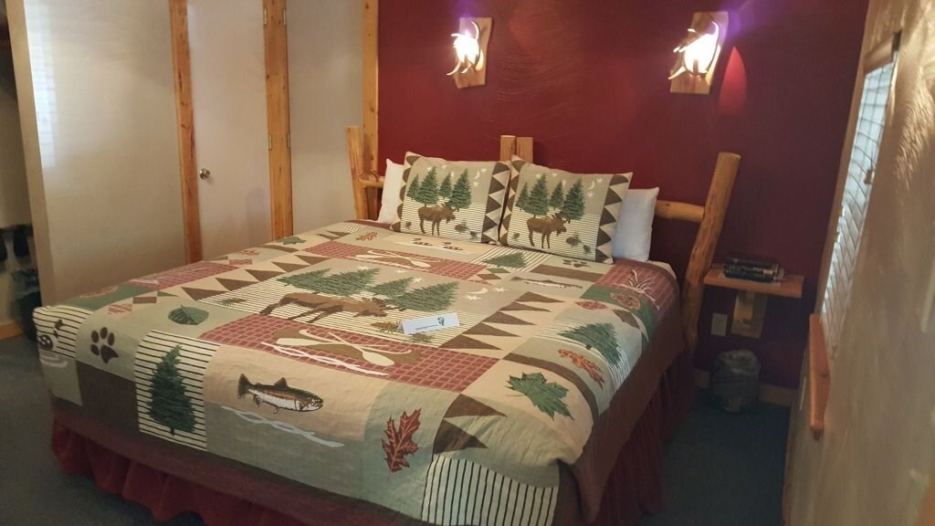Nine Pines Motel by null