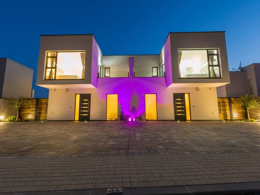 Modern Holiday Home in Grizane With Swimming Pool
