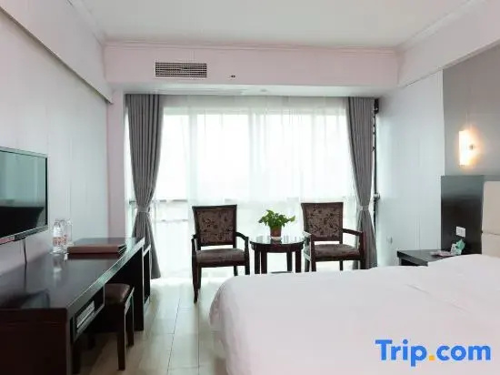 Standard Double Family room with view (full double bed)