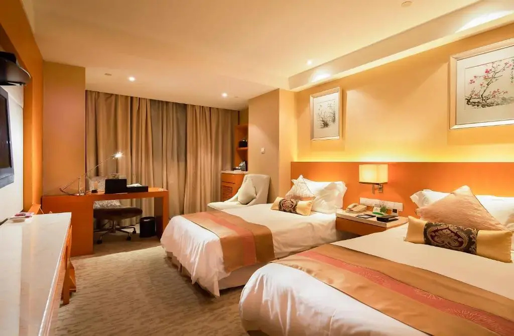 Landison Plaza International Hotel Zhenjiang - Chambres
