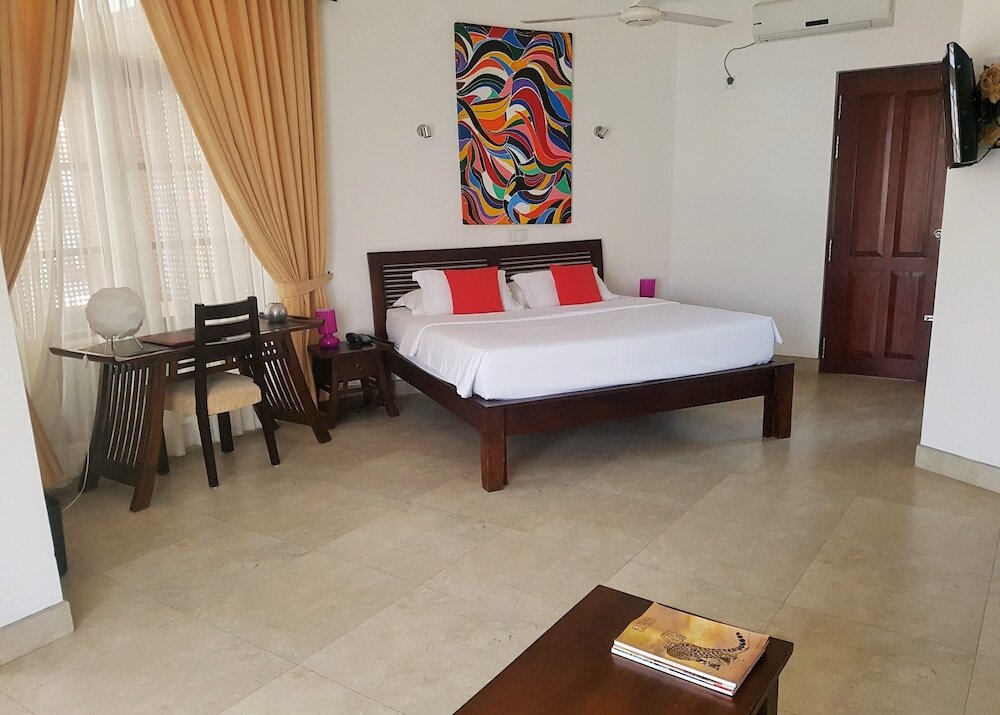 Imagine Villa Hotel