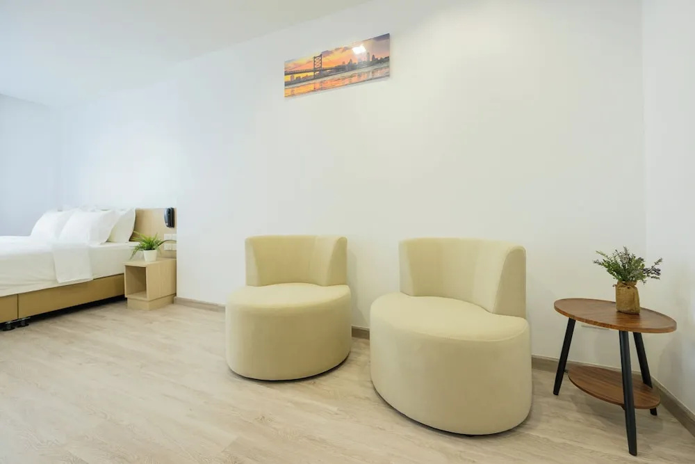 Отель Global Hotel Pratunam Bangkok в Бангкоке