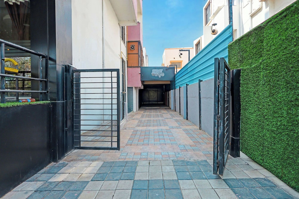 FabHotel Kas