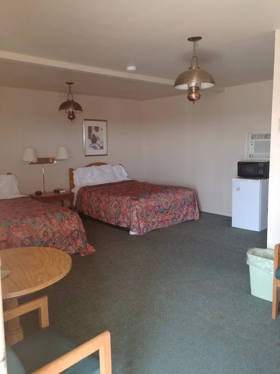 Classic Double room (full double bed)