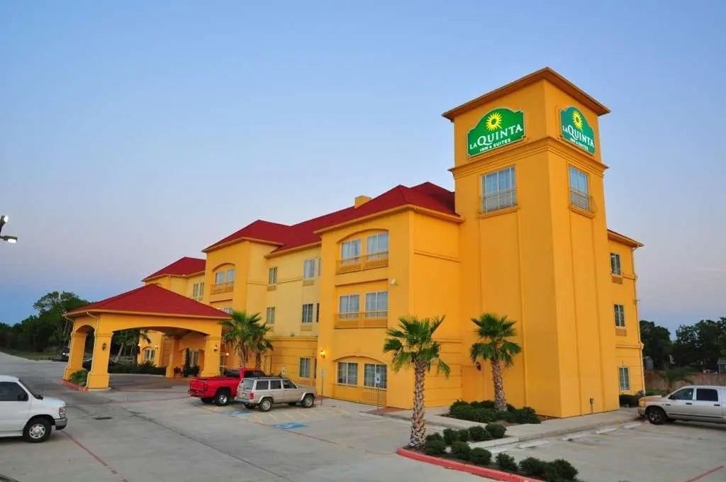 La Quinta Inn & Suites by Wyndham-Brookshire-West Katy - Chambres