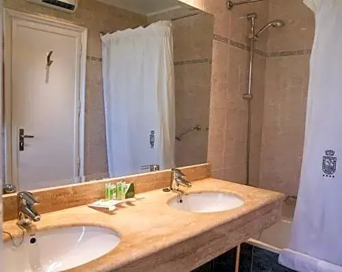 Standard room with sea view