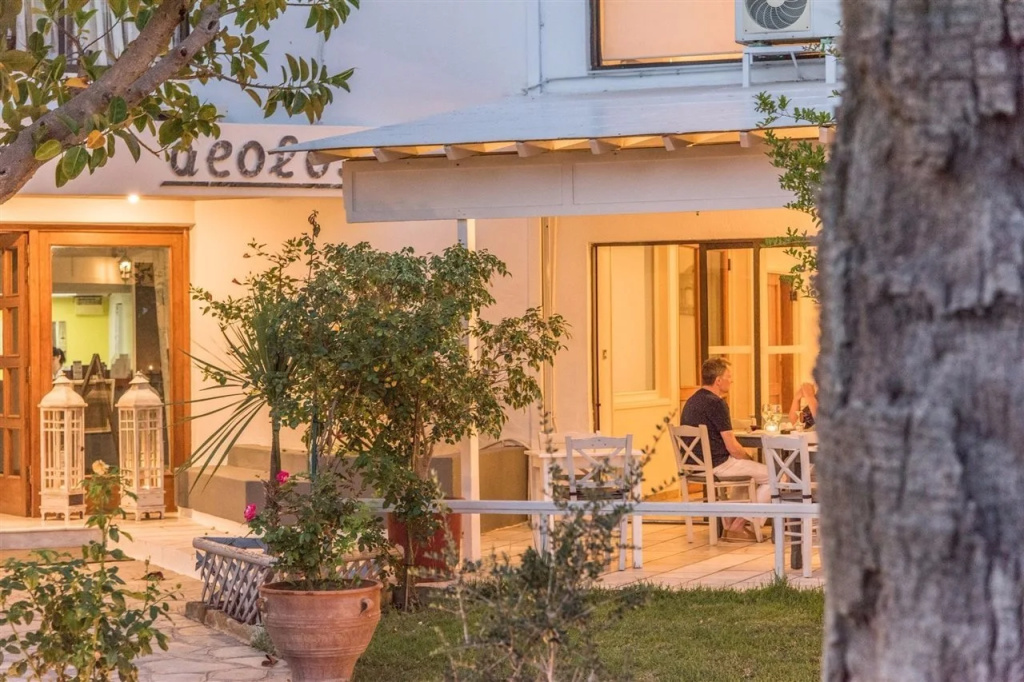 Aeolos Bay Tinos
