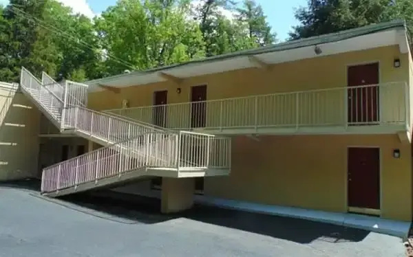 Terrace Inn On The Water