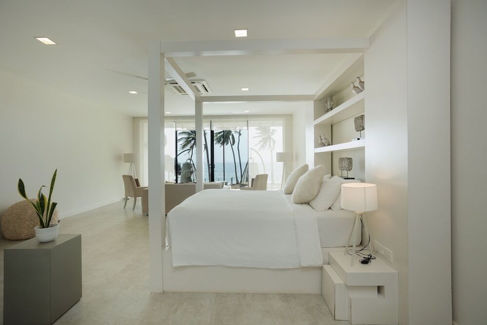 Green Turtle Villa By The Serendipity Collection