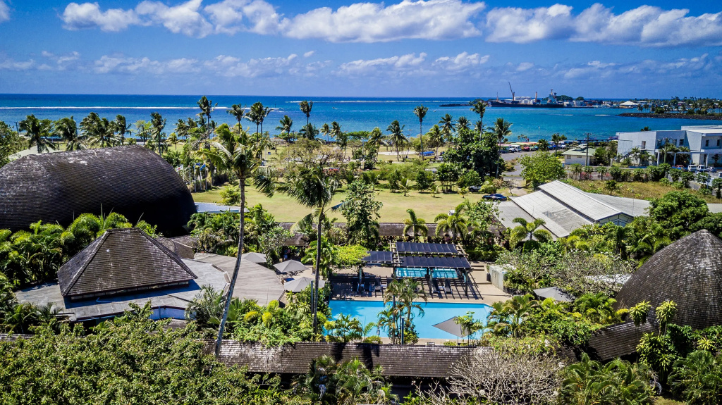 Beach & Waterfront