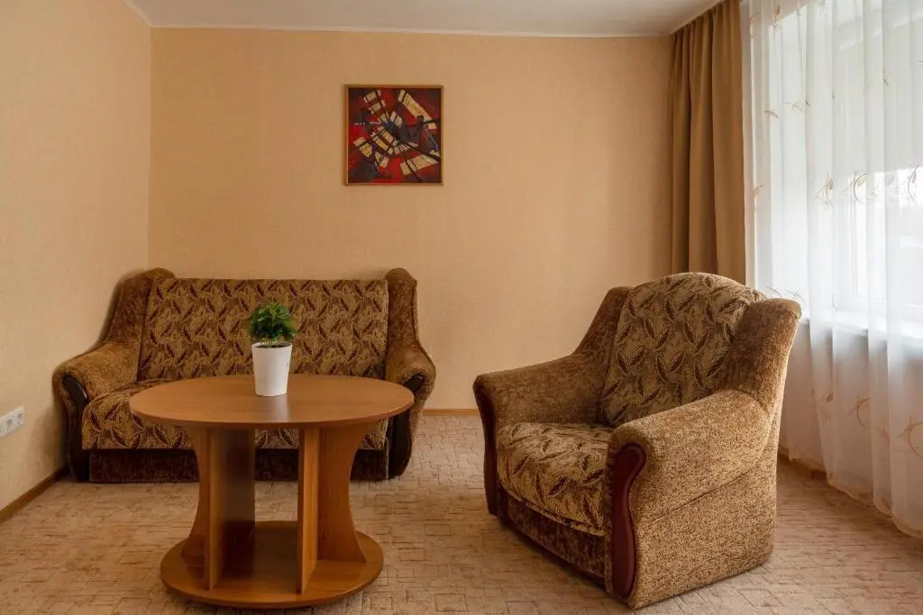 Double Suite full double bed