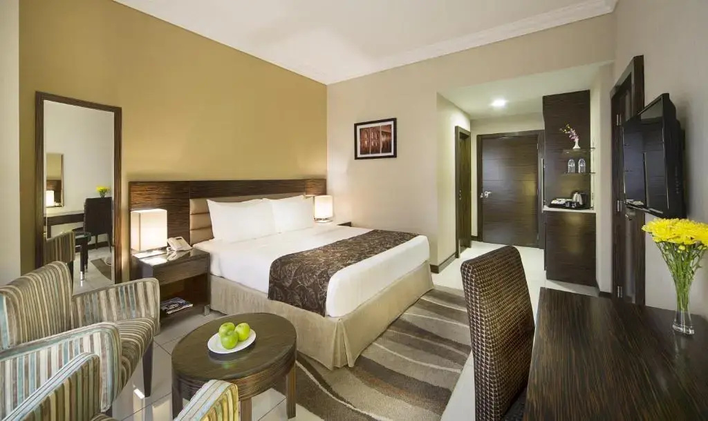Deluxe Double room (full double bed)