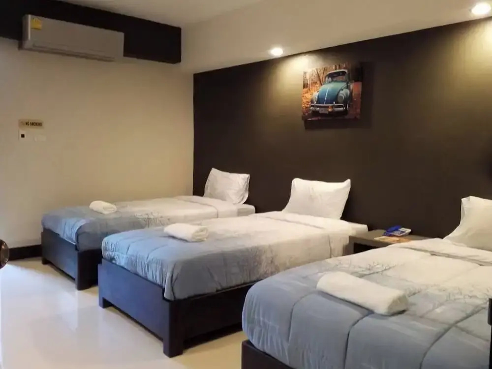 Standard Triple Family room
