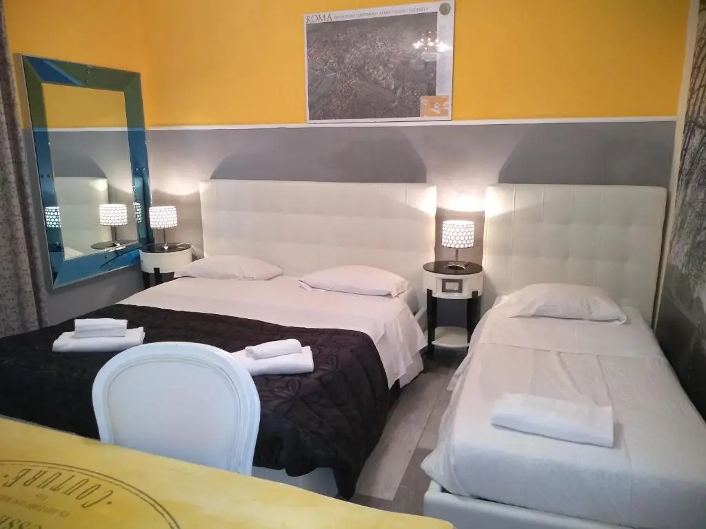 Economy Triple room