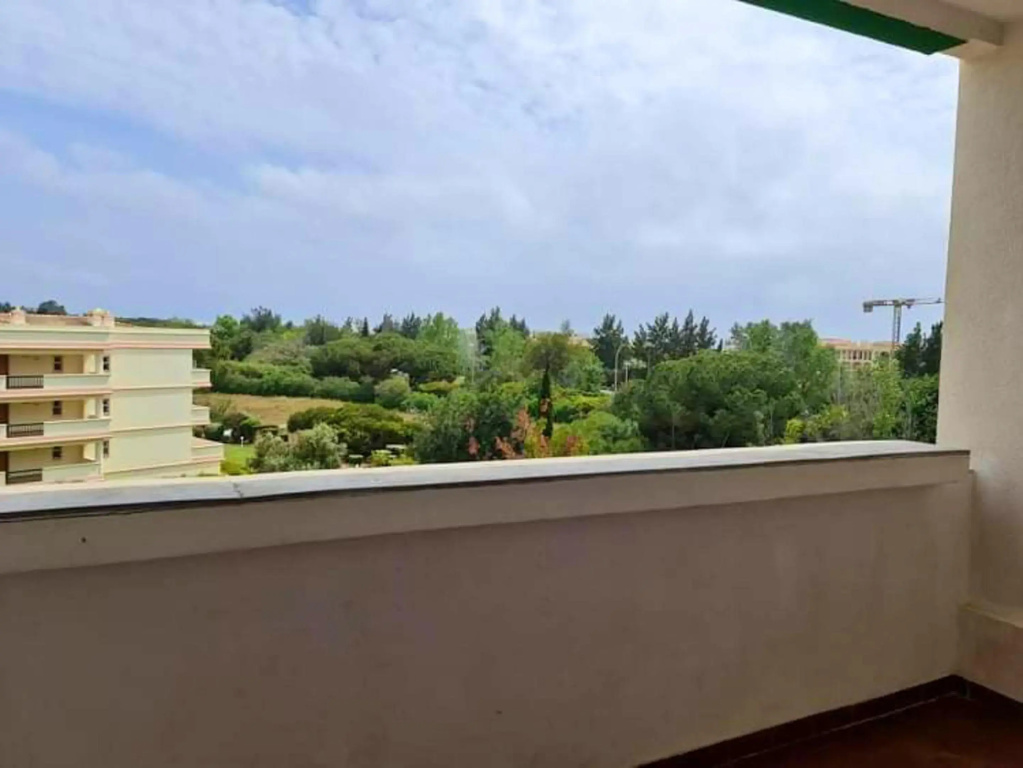 One bedroom appartement with city view shared pool and furnished garden at Vilamoura Quarteira 1 km away from the beach