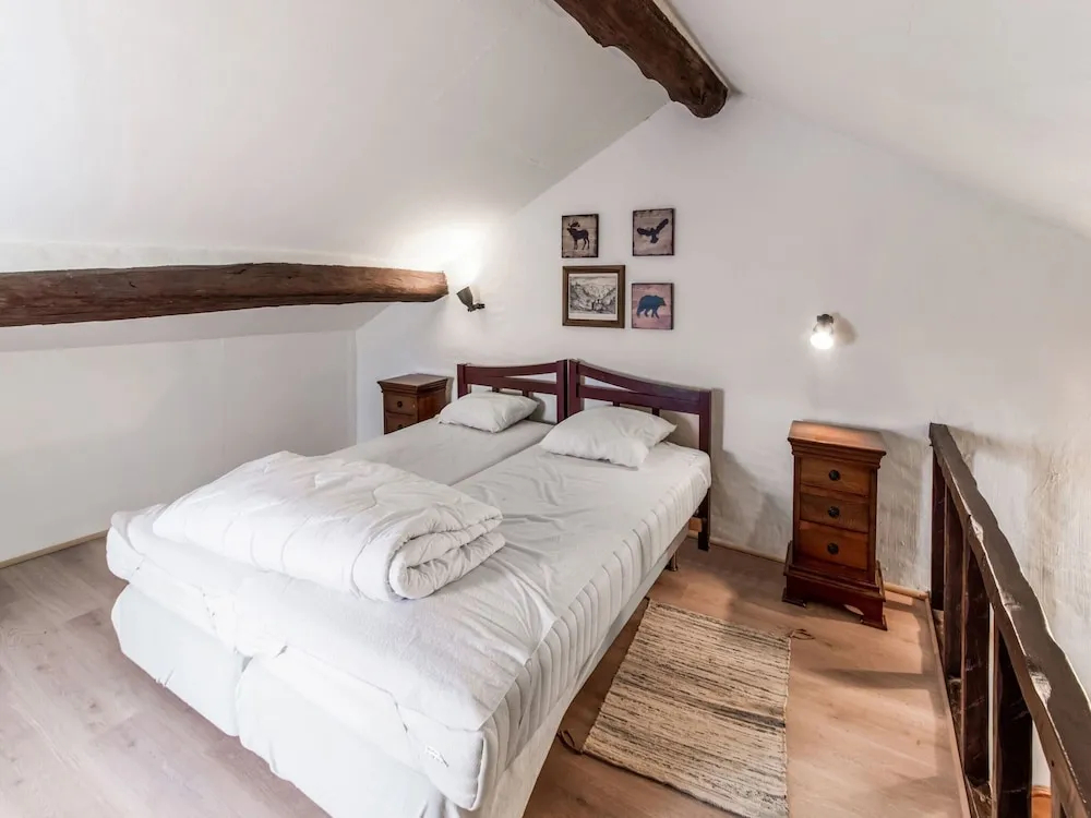 Characteristic Holiday Home in Cherain With Balcony - фото 5