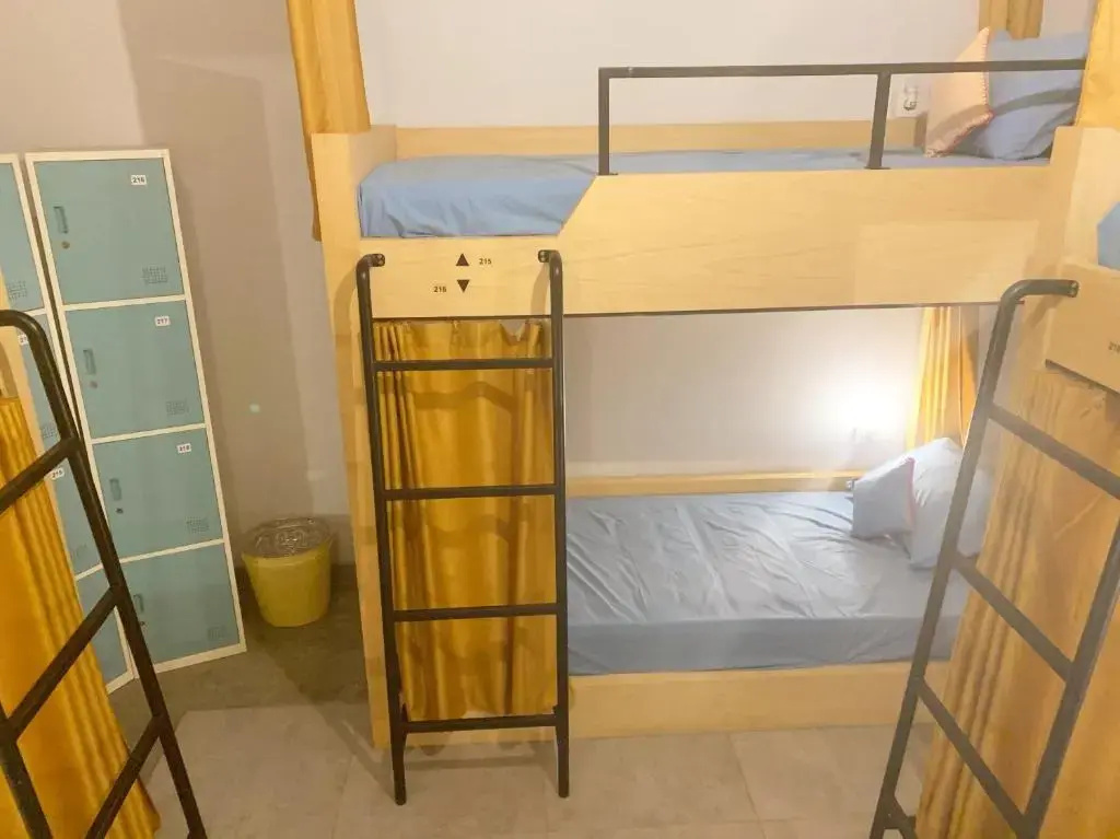 Bed in Dorm (female dorm)
