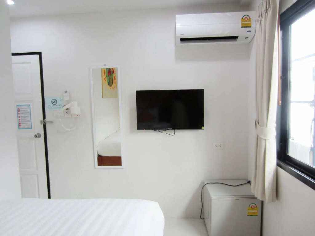 Tiya House Rooms & Cafe - фото 21