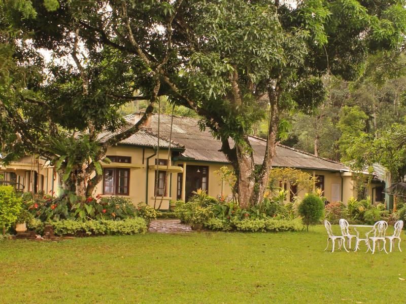 Ancoombra Tea Estate Bungalow