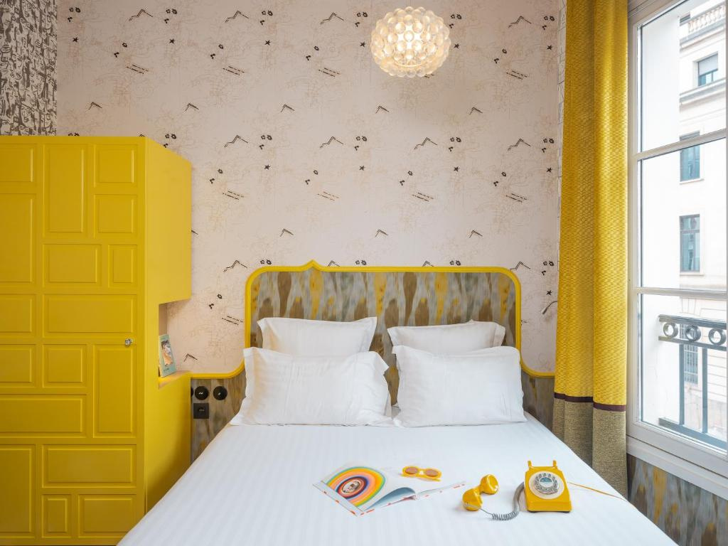 Hôtel Crayon Rouge 27