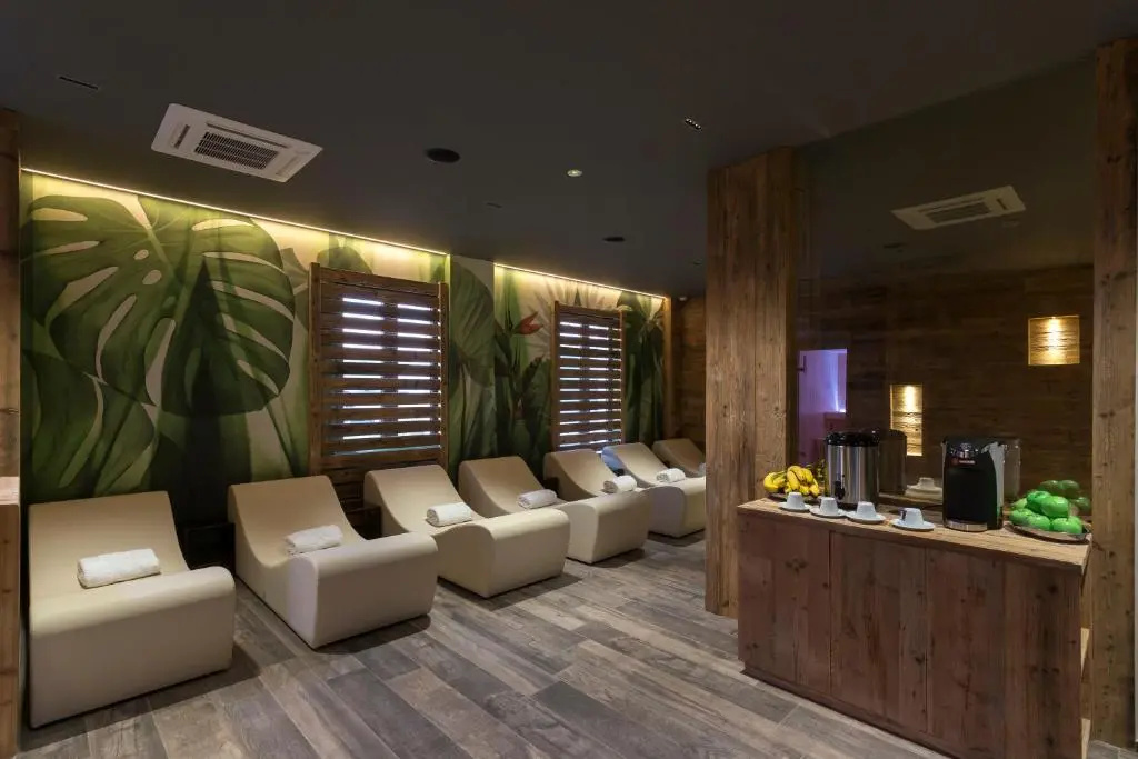 Hotel photo 25