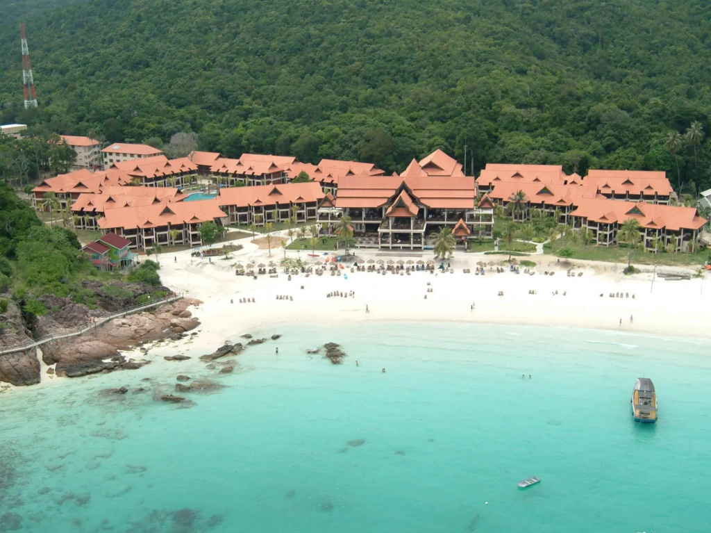 Beach & Waterfront
