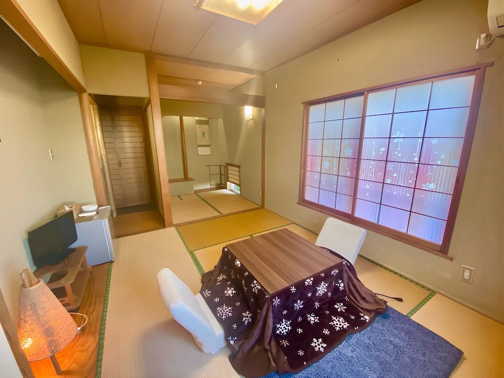 Standard Quadruple Family room